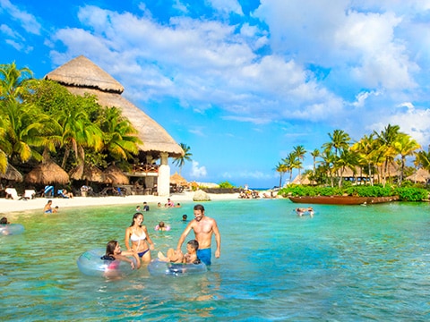 Xenses + Xcaret